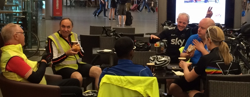 2015-06-27 London Ride at St Pancras 1